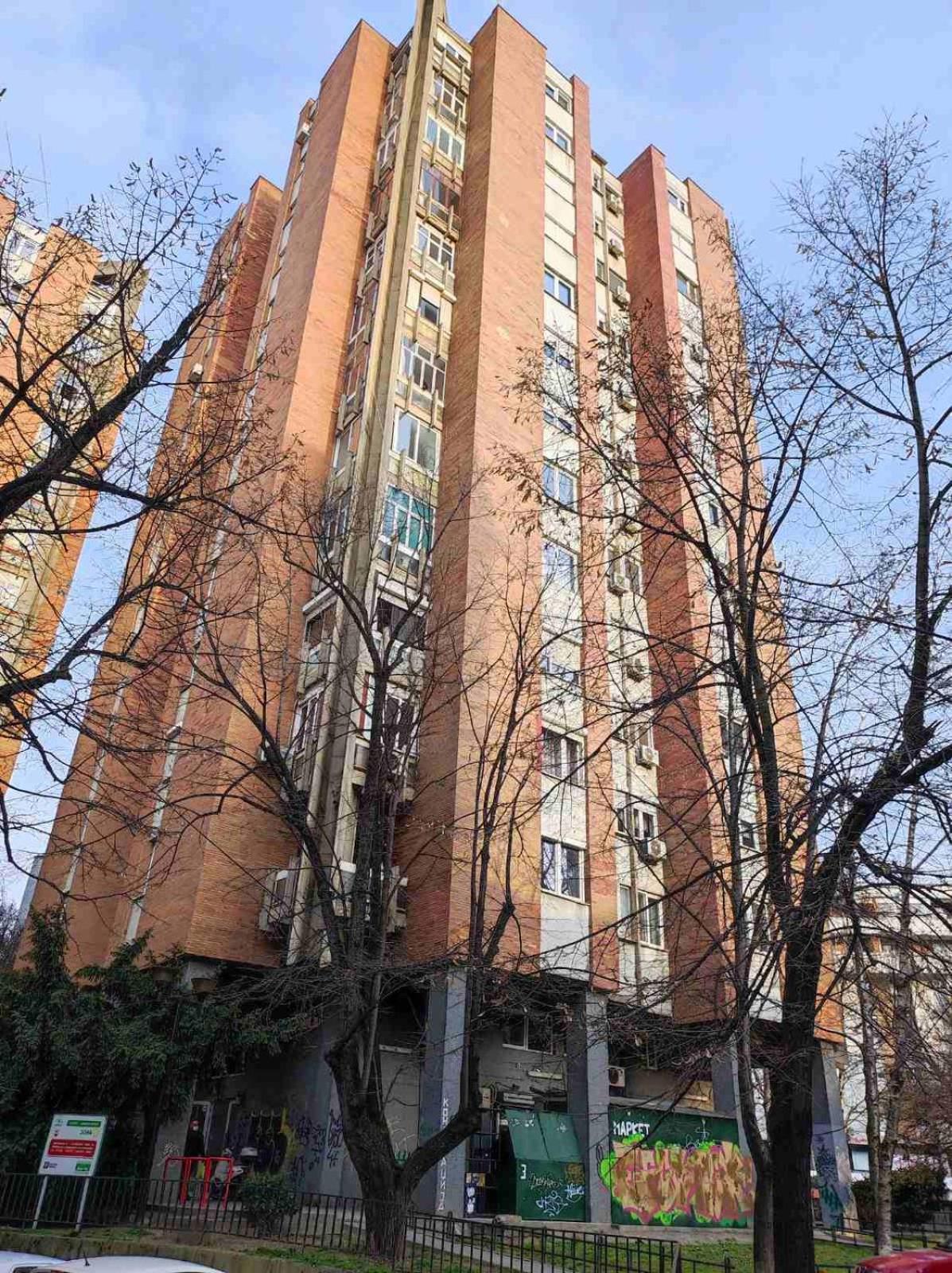 Smart Luxury Penthouse Suites - Private Sauna, Hot-Tub, Home Cinema At The Best Location In 斯科普里 外观 照片