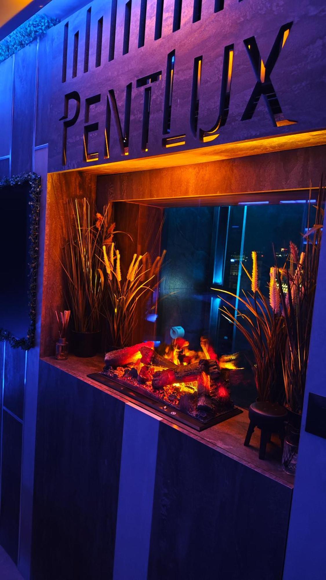 Smart Luxury Penthouse Suites - Private Sauna, Hot-Tub, Home Cinema At The Best Location In 斯科普里 外观 照片